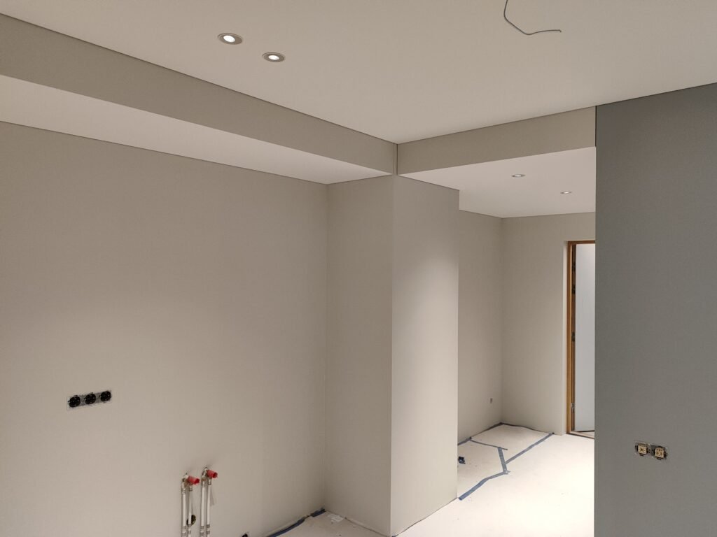 Glaistymas ir dažymas